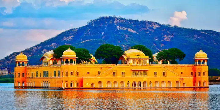 7 Most Famous Heritage Sites In Rajasthan To Witness Rich Culture
